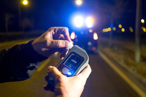 Interdiction de conduire de 12 heures en cas de conduite sous l'emprise de l'alcool